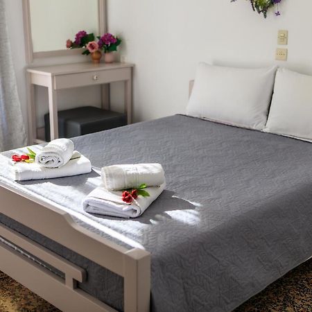 Pansion Kaloyiannis Hotel Patitírion Eksteriør billede